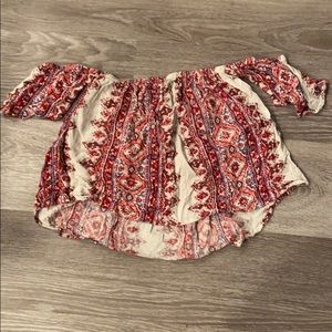 Off the shoulder ruffle shirt